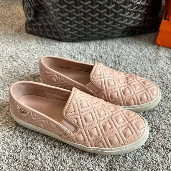 Tory Burch Pink Jessa Quilted Slip-On Sneakers - Picture 2 of 7